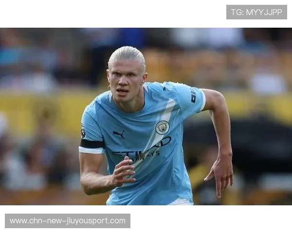 哈兰德在对阵强队时往往能挺身而出完成关键任务，哈兰德太强