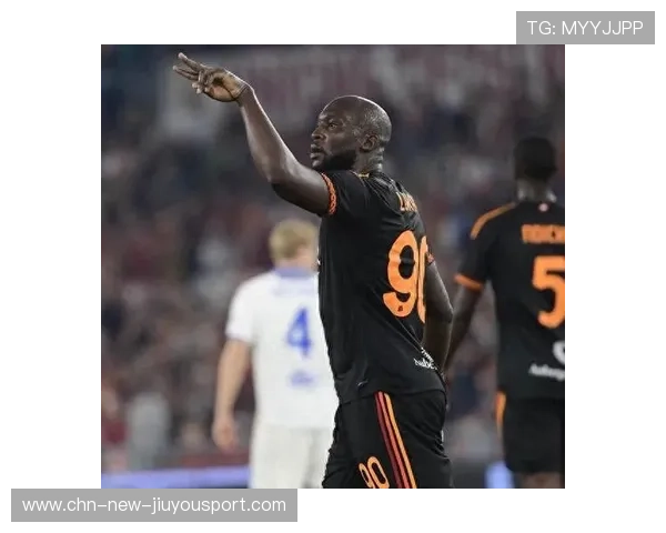 罗马高位逼抢奏效,对手后场连续失误,罗马高层